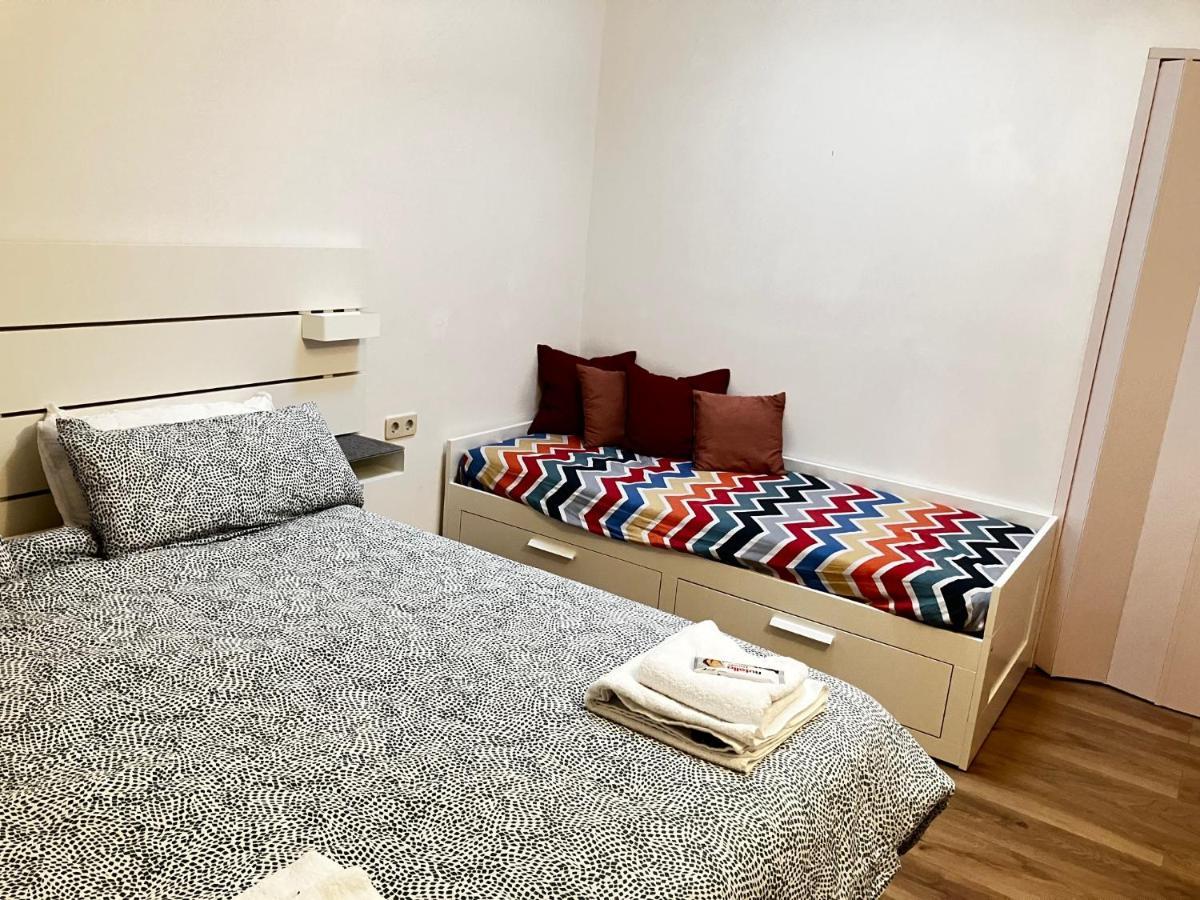City Center Apartment Villach Buitenkant foto