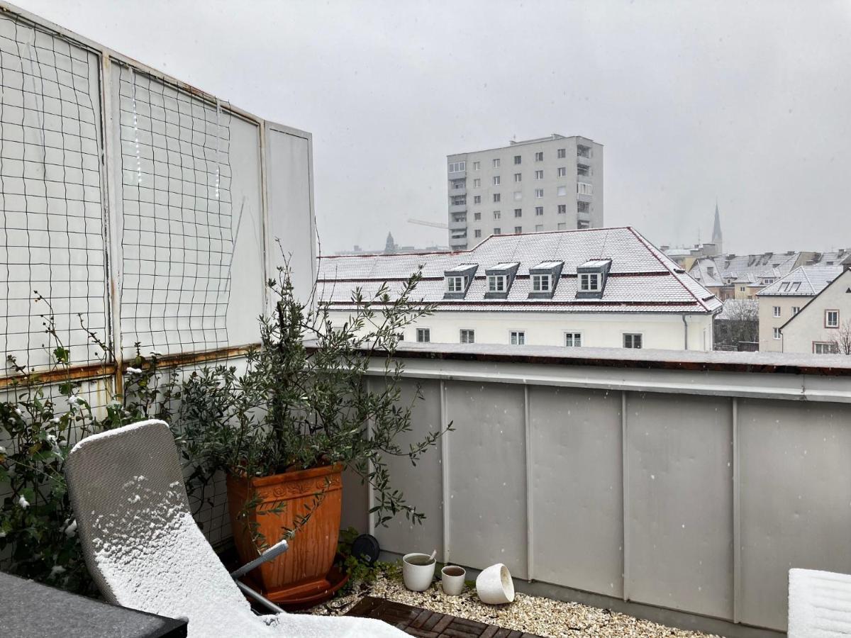 City Center Apartment Villach Buitenkant foto
